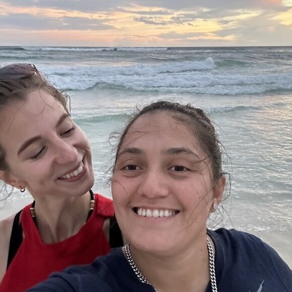 Meet your Posher, Amavi - Picture 2 of 7